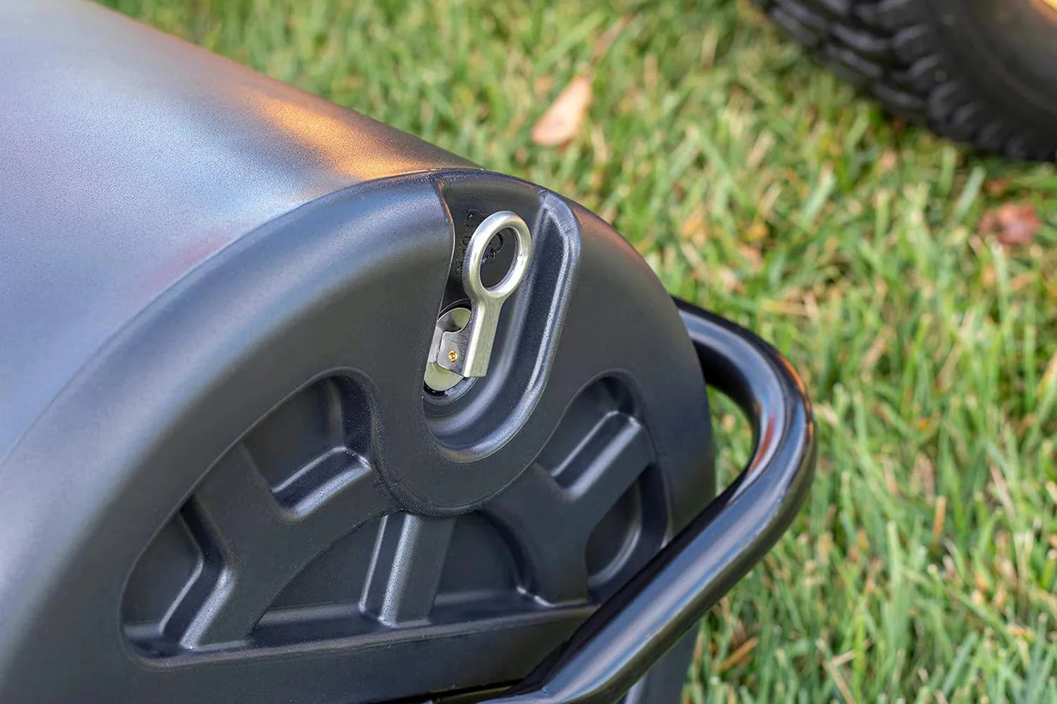 18 x 48 Tow Behind Poly Lawn Roller 550 lbs Weight with Water, Poly Drum and Steel Frame, with Plug. Designed for Lawn and Garden Tractors